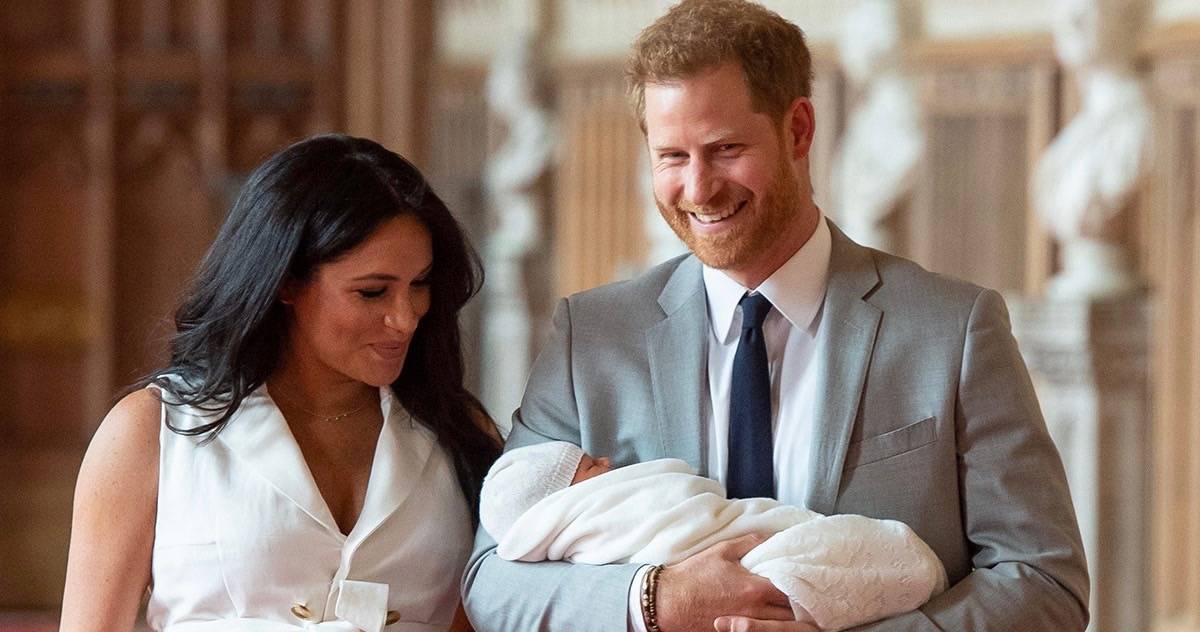 Meghan Markle Honors Mothers Everywhere With Baby Archie Picture(00)