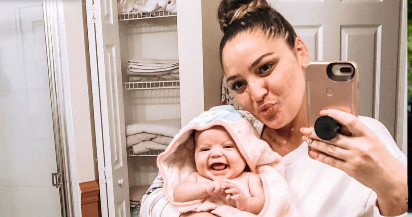 Mom Says Breastmilk Baths Cured Her Toddler's Eczema