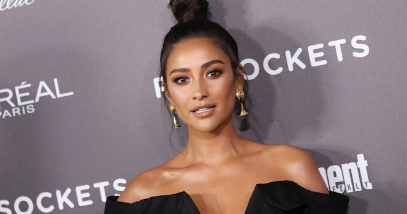 This Is How Shay Mitchell Told CoStar Kat Dennings She Was Pregnant