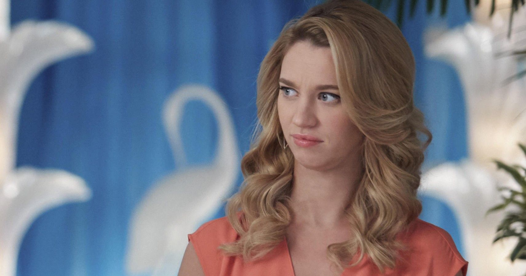 ‘Jane The Virgin’ Actress Yael Grobglas Welcomes First Child – Find Out ...