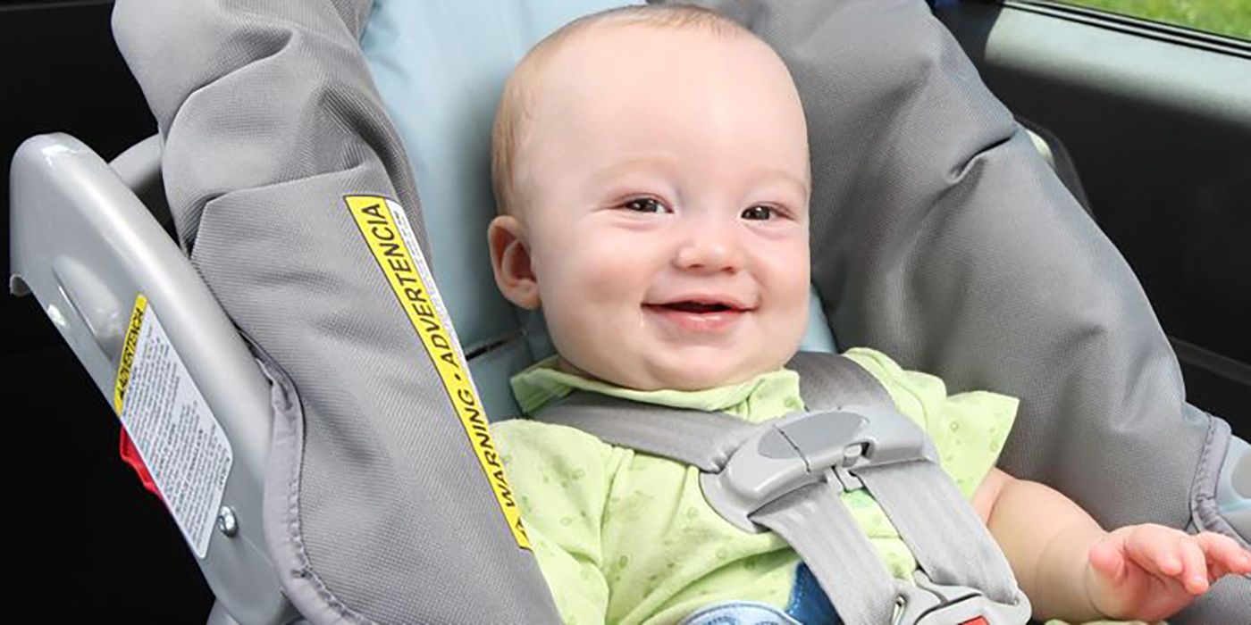 5 Reasons To Choose Two Middle Names (& 5 To Avoid It)