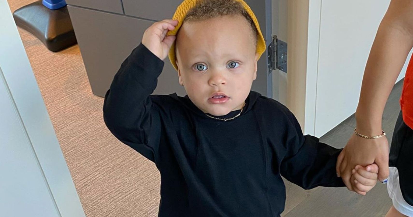 Ayesha Curry Reveals Her 1-Year Old Son Has A Crush On Jennifer Lopez