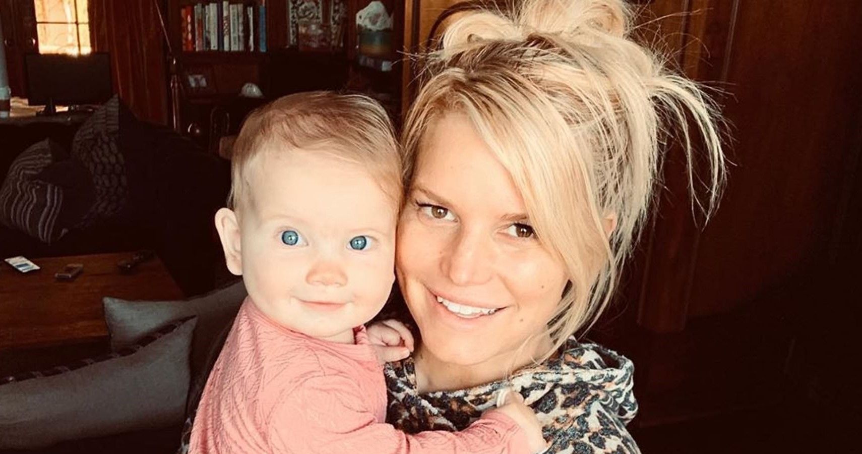 Jessica Simpson Has A Pool Day With 1-Year Old Daughter Birdie