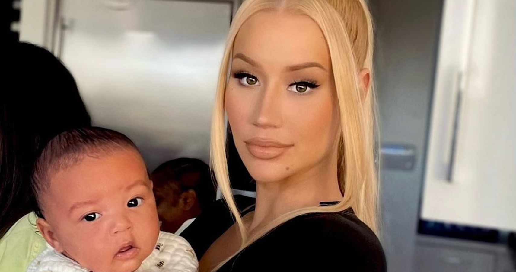 Iggy Azalea posts first photos of son after breakup with Playboi Carti