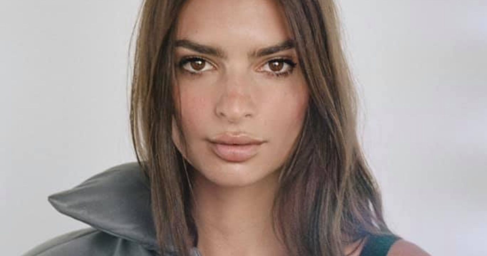 Emily Ratajkowski Addresses Lip Injection Speculation During Pregnancy