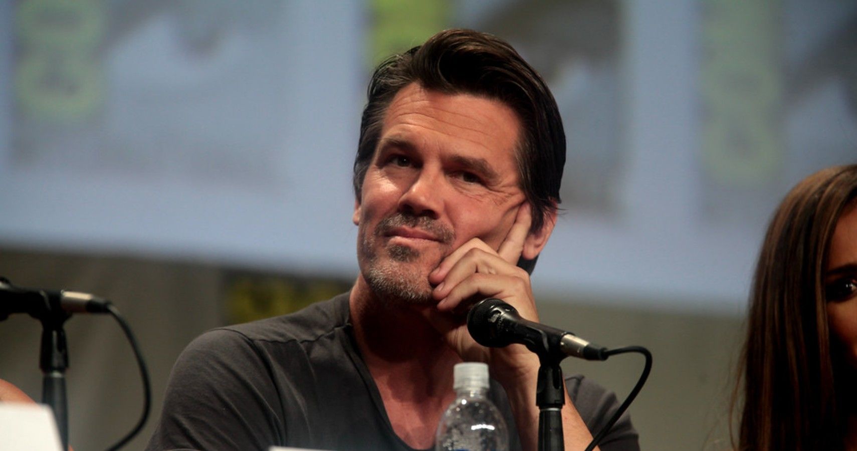 Josh Brolin Sits On Daughter's Potty Because Dads Are Awesome