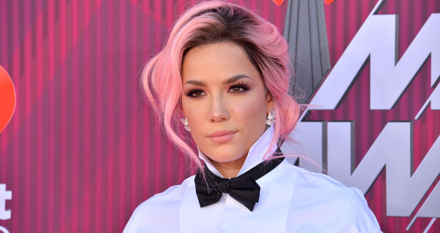 Halsey Uses Her Baby Bump To Help Moms In Need, 