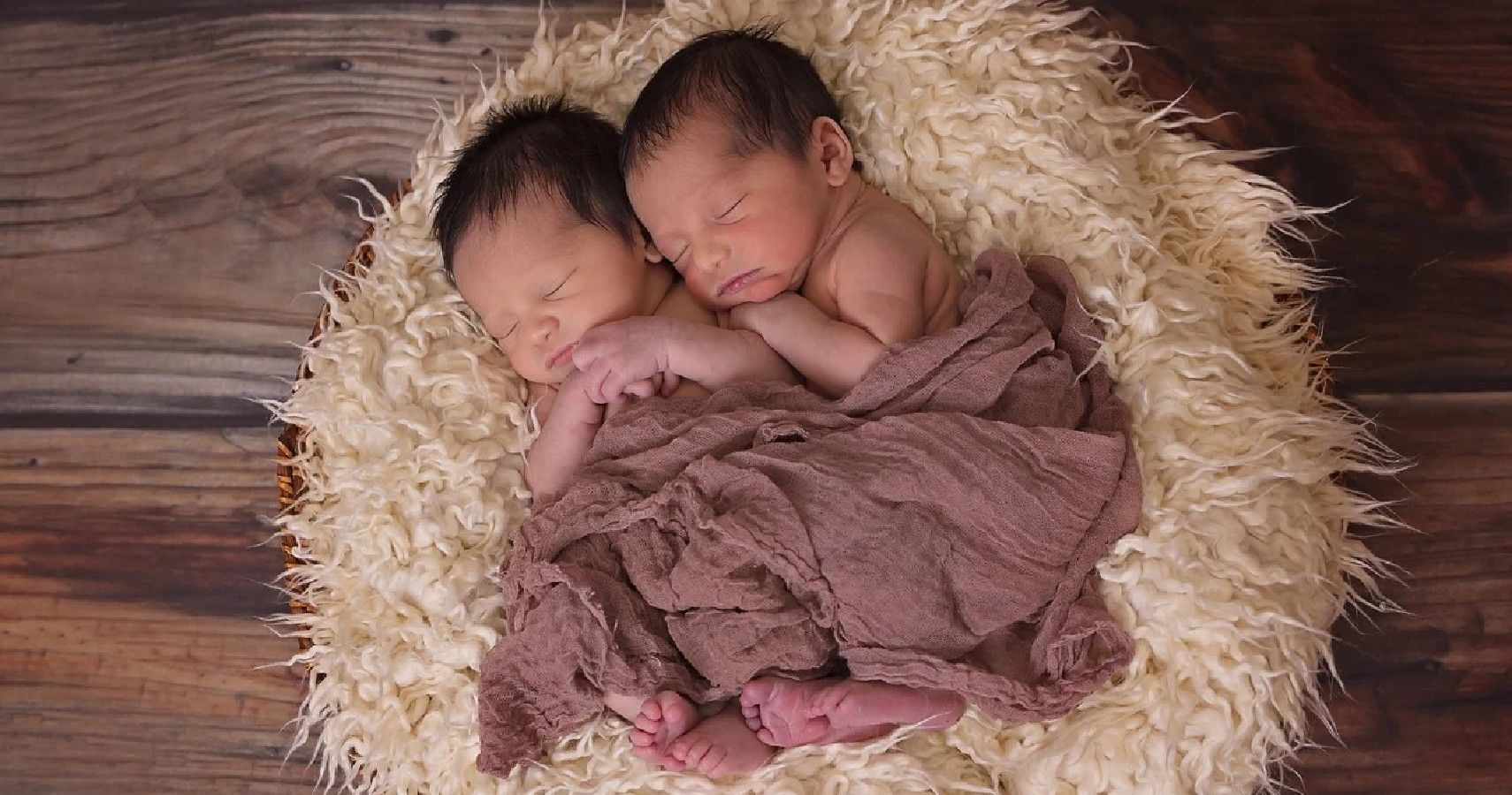 Lauren Burnham & Arie Luyendyk Jr. Welcome Their Twins
