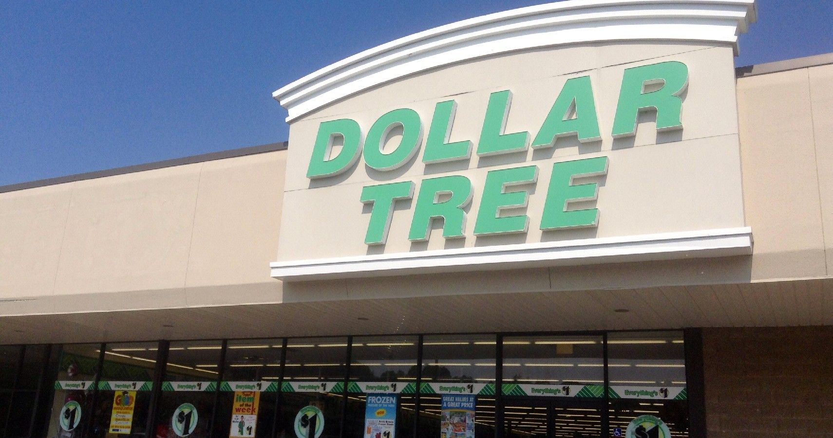 5 Baby Items You Should Never Buy At The Dollar Store 