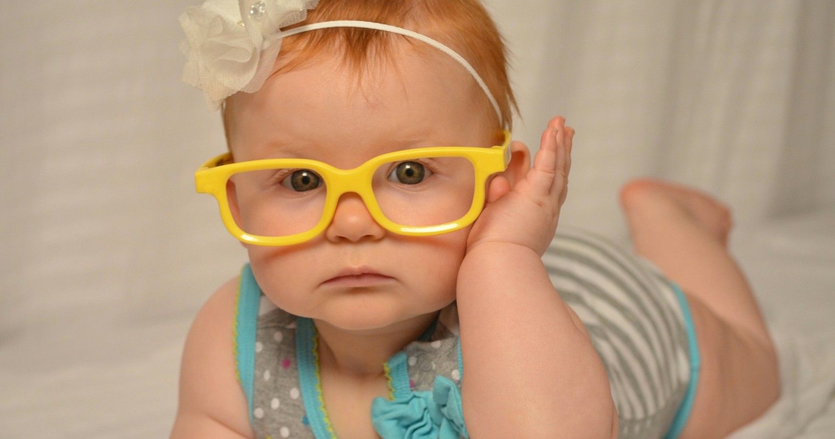 7 Ways You Can Tell Your Baby Needs Glasses 
