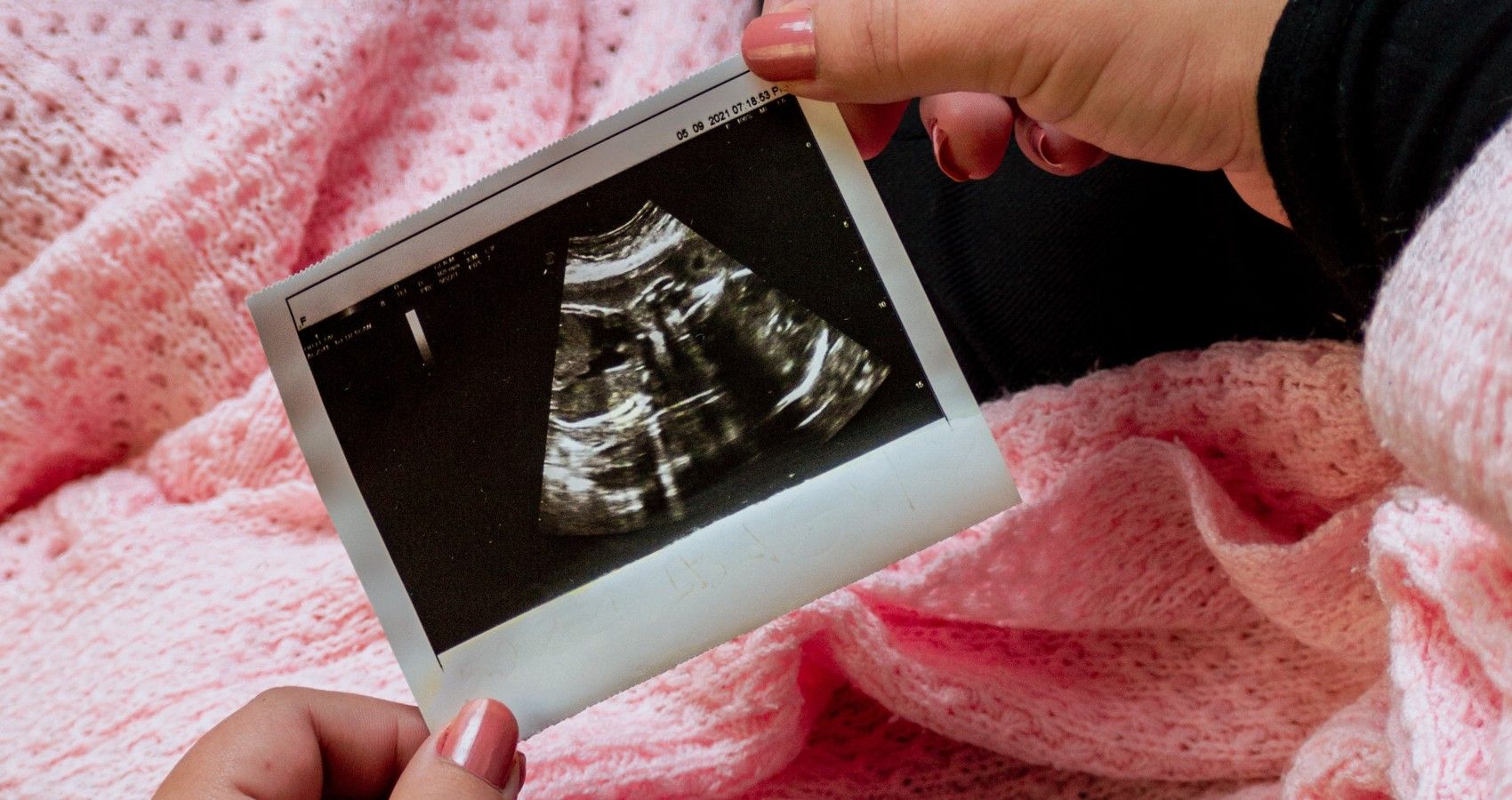 First Piece Of Concrete Evidence That Babies Taste & Smell In The Womb Has Been Uncovered