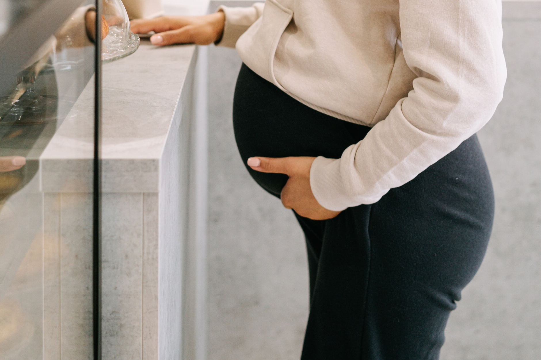 pexels-ivan-samkov-7990460 (1)(1)