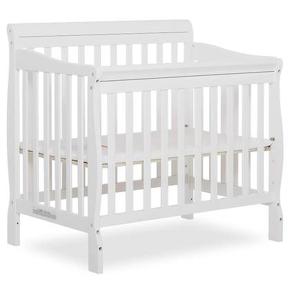 Best Affordable Mini Cribs For Small Nursery Spaces