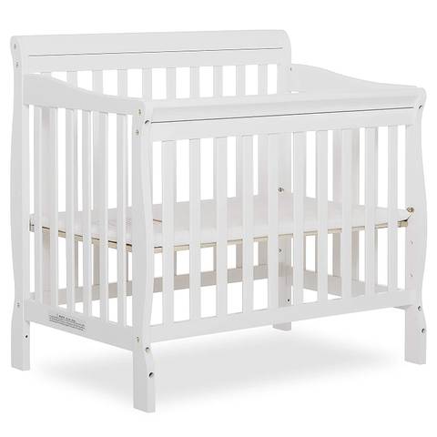 Best Affordable Mini Cribs For Small Nursery Spaces