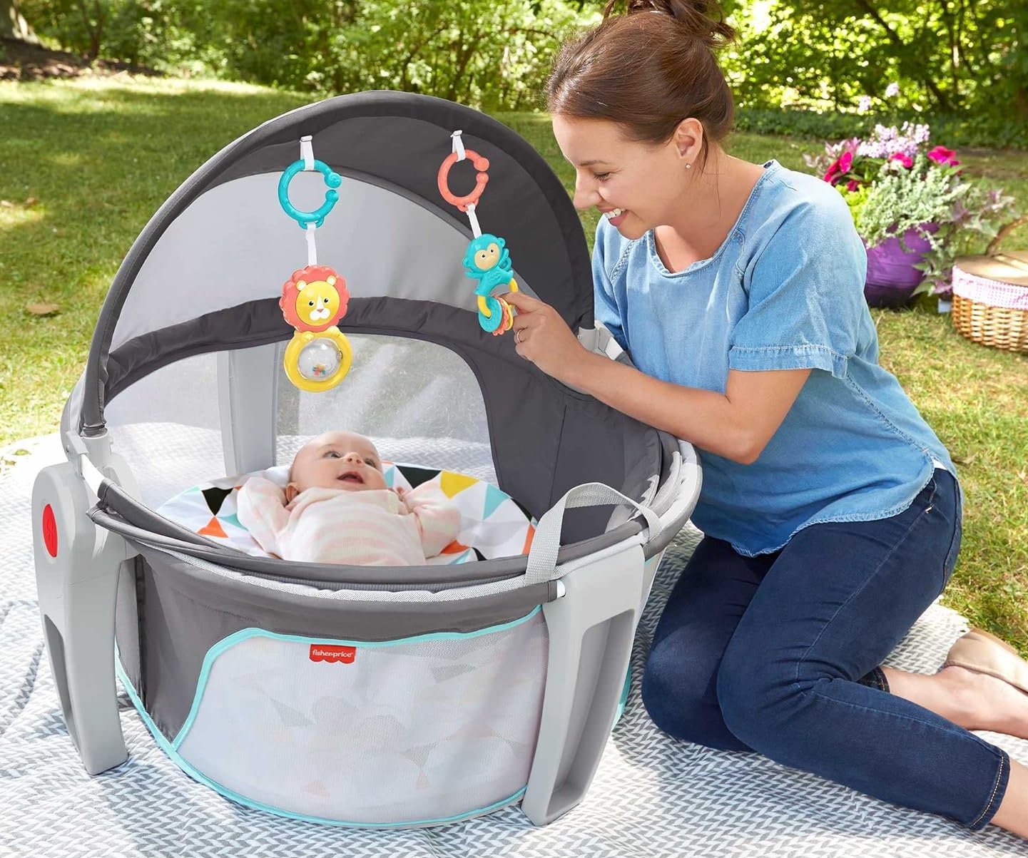 Fisher-Price Baby Portable Bassinet