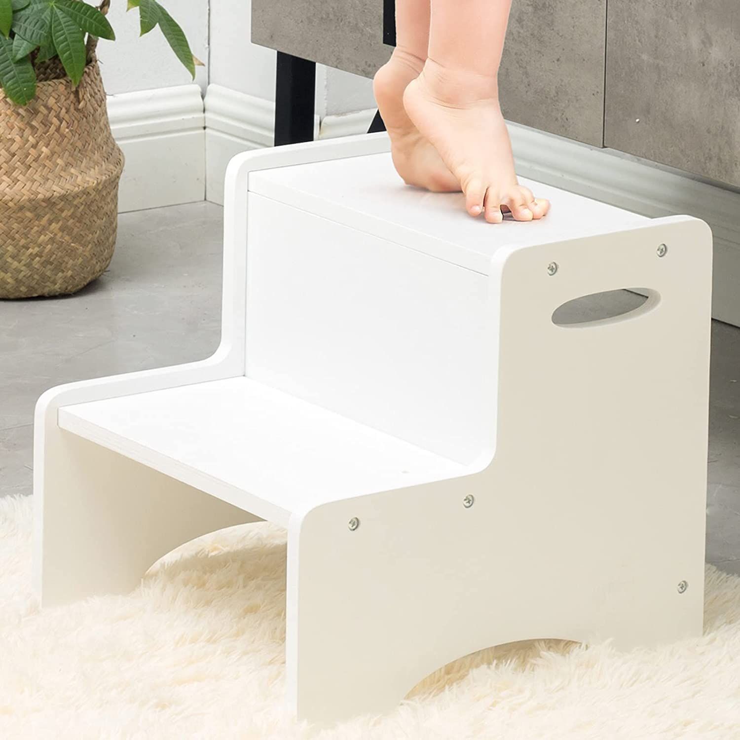 Best folding step stool for online toddlers